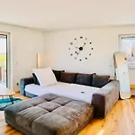 Modernes Wohlfuehl Stadtnah In Laendlicher Gegend Διαμέρισμα Aiterhofen