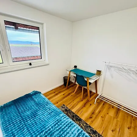 Modernes Wohlfuehl Stadtnah In Laendlicher Gegend Lejlighed Aiterhofen